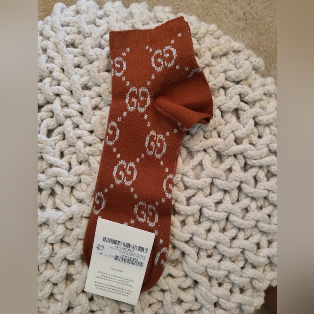 Gucci Rust Brown and Metallic Silver Monogram Socks Size 9 Medium